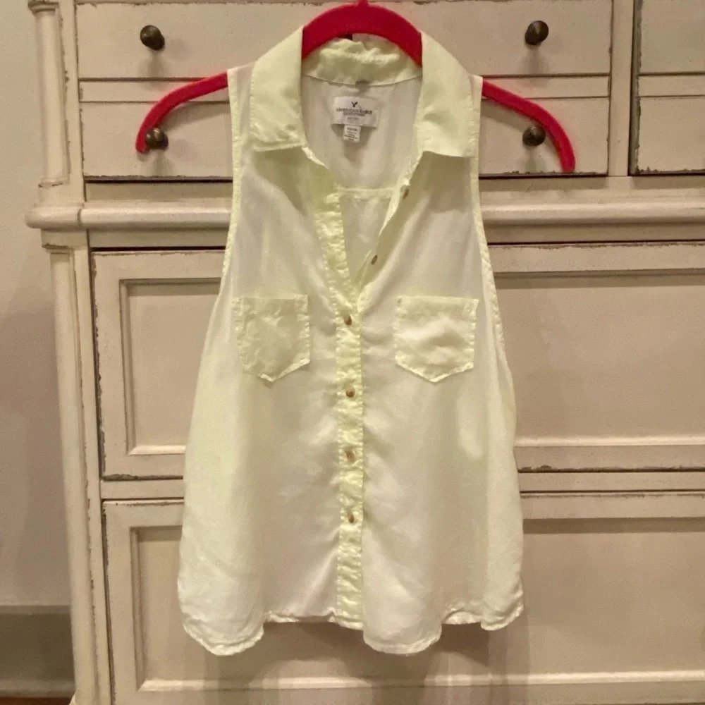 American Eagle summer spring sleeveless racerback collared button down tank top - Picture 2 of 8